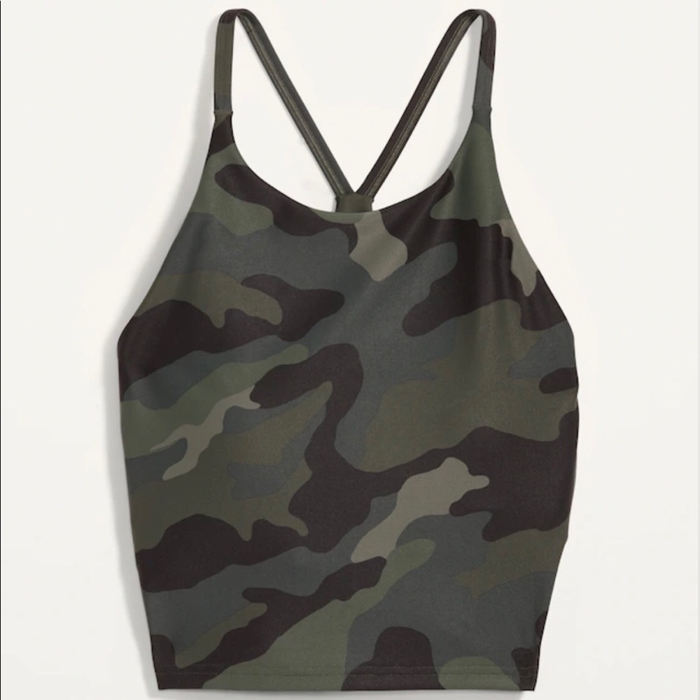 NWT!! Camo workout tank